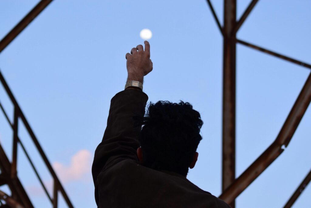 From Inner Balance to Outer Cohesion